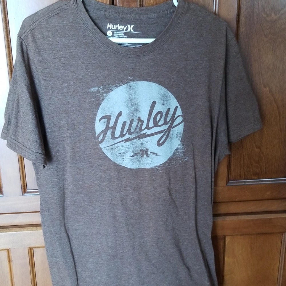 Hurley men's tshirt